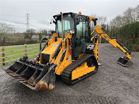 jcb track loader with backhoe